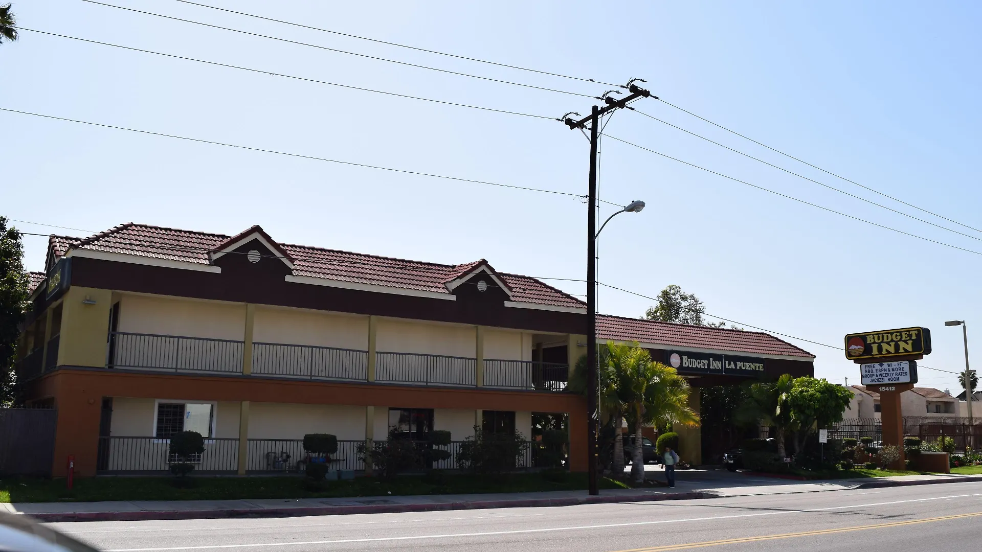 Where to Stay Near Morgan Park: 6 Solid 3-Star Hotels