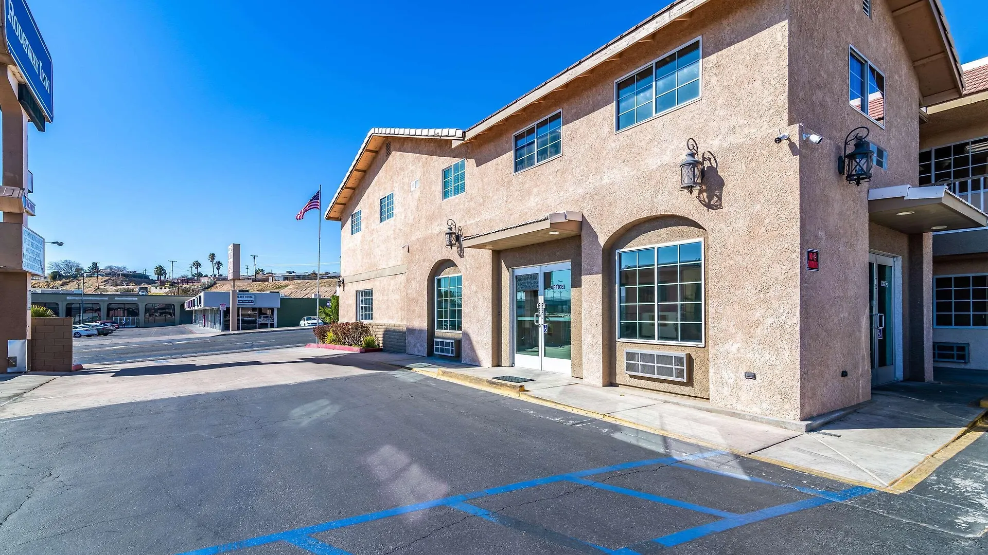 4 Inn Hotels in California Worth Booking Right Now